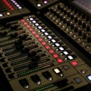SD8-FADERS-02low.jpg